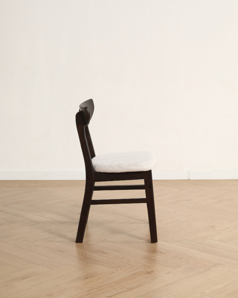 Stuhl 'Mira' – Walnuss