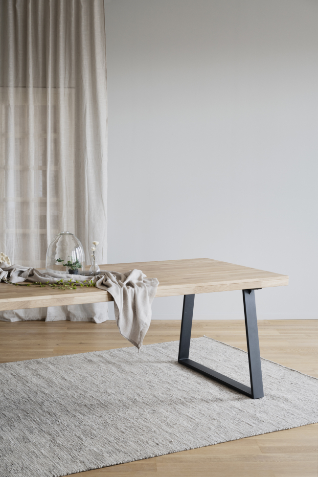 Esstisch 'Brooklyn' 220x95cm - Eiche/Schwarzes U-Fuﬂ