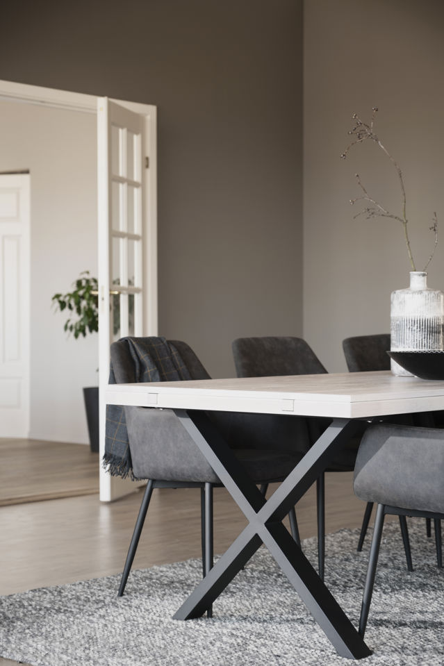 Esstisch 'Brooklyn' 220x95cm - Weiß pigmentiert/Schwarzes X-Fufl