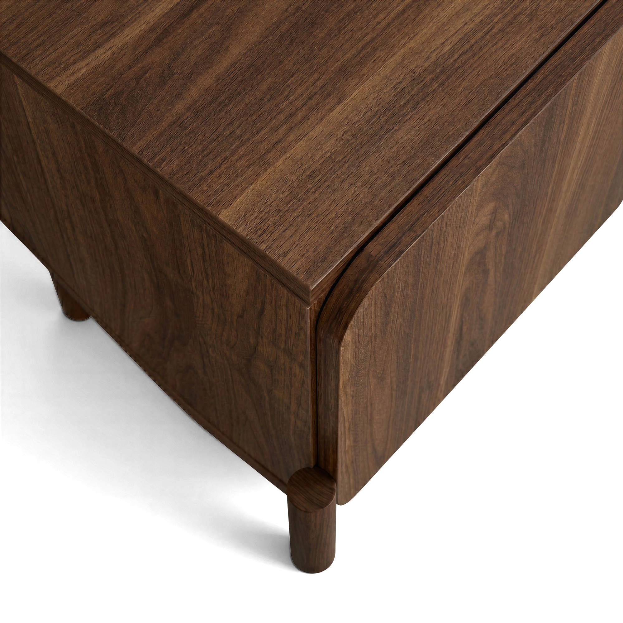 Sideboard 'Lövhamn' – Nussbaum