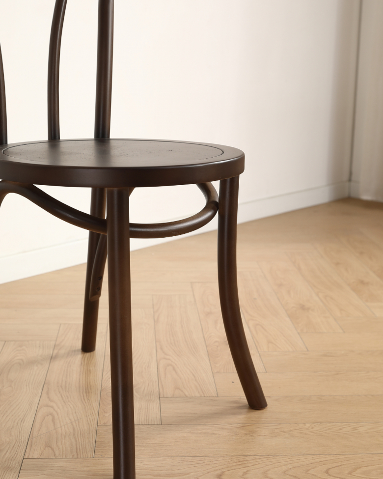 Stuhl 'Bistro' – Walnuss