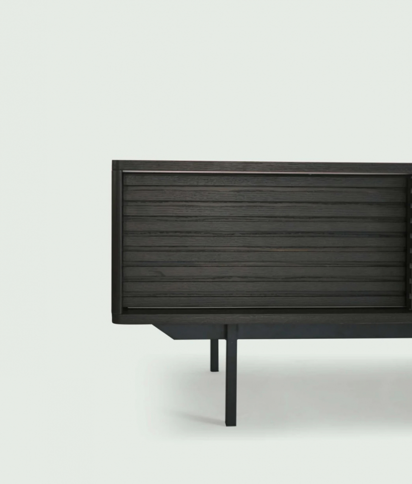 TV-Ständer 'Sense' - Walnuss