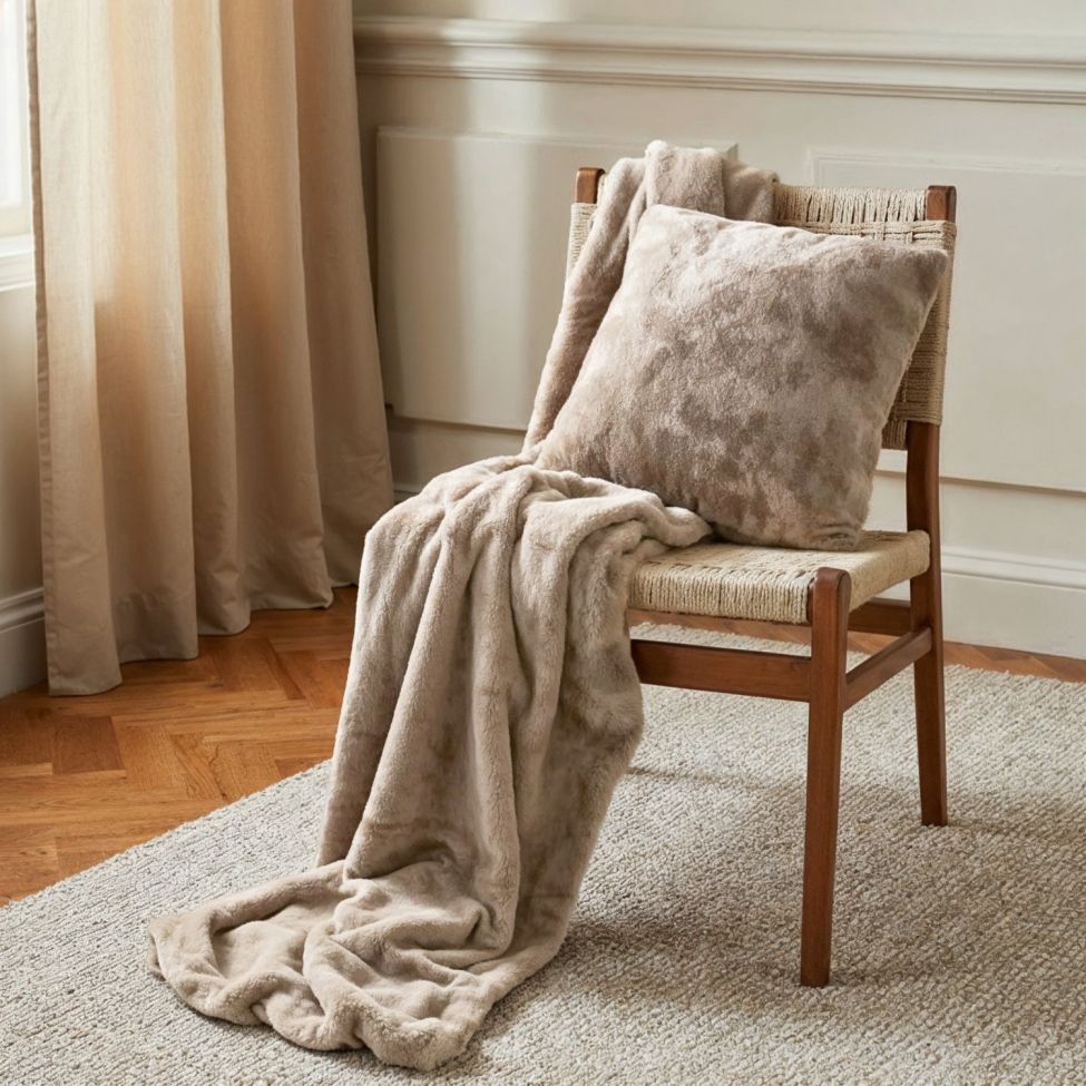 Tagesdecke 'Aranga Super Soft Throw' 130 x 170 cm – Braun