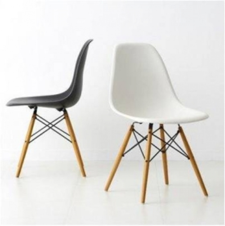 Eames DSW - Vintage in der Gruppe bei Reforma (1013-White-REF-M)
