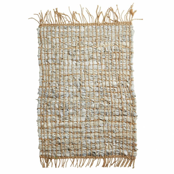 Teppich mit Wimpern 140x200cm in der Gruppe Einrichtung / Teppiche / Gewebte Teppiche bei Reforma (101876)