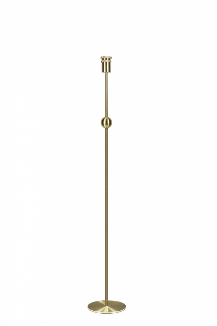Stehlampe \'Astrid\' - Messing in der Gruppe Beleuchtung / Lampen / Stehleuchten bei Reforma (202965)