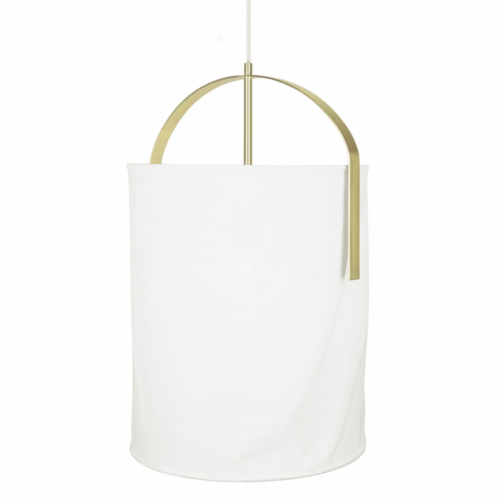 Deckenleuchte \'Nest\' - Weiß / Messing in der Gruppe Beleuchtung / Lampen / Deckenleuchten bei Reforma (250265)