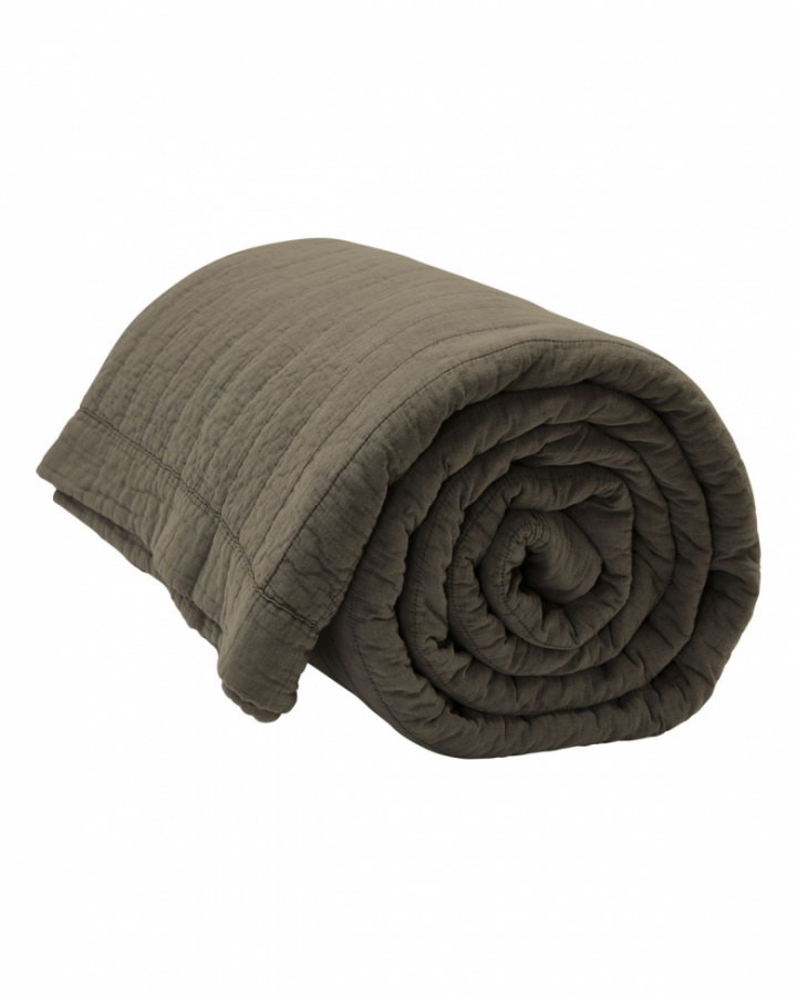 Gepolsterte Tagesdecke \'Magnhild\' 280x280 - Bark in der Gruppe Einrichtung / Textilien / Bettwäsche bei Reforma (561137076)