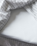 Blatt \'Ingrid\' 270x270 - Schnee