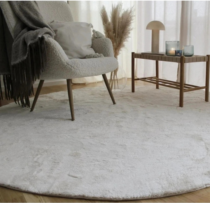 Runder Teppich \'Aranga Super Soft\' - Weiß in der Gruppe Teppiche / Kurzflor Teppiche bei Reforma (H100014)