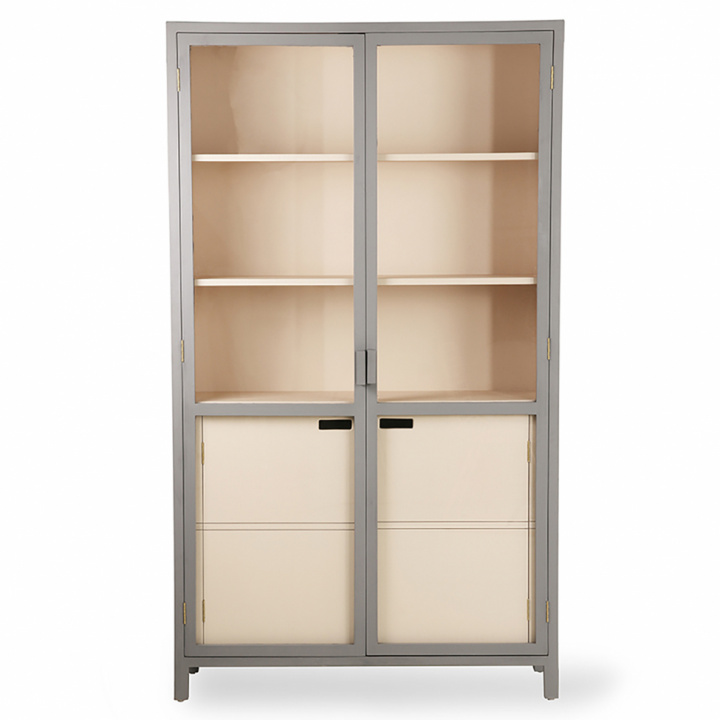Schrank \'Display\' - Grün / Nude in der Gruppe Möbel / Regale & Aufbewahrung / Schränke und Sideboards bei Reforma (MKA1919)